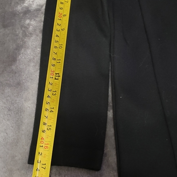 Aritzia Babaton Japanese Crop Sleeve Black Top Size XS - Picture 7 of 8